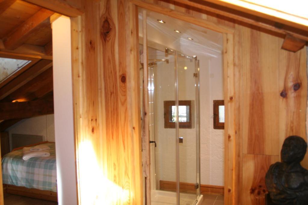 Bed and Breakfast Chalet In Межев Номер фото